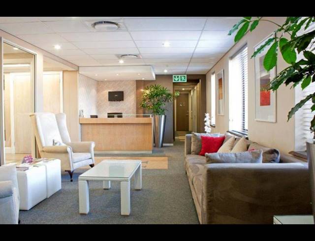 9M² OFFICE TO LET IN FOURWAYS
